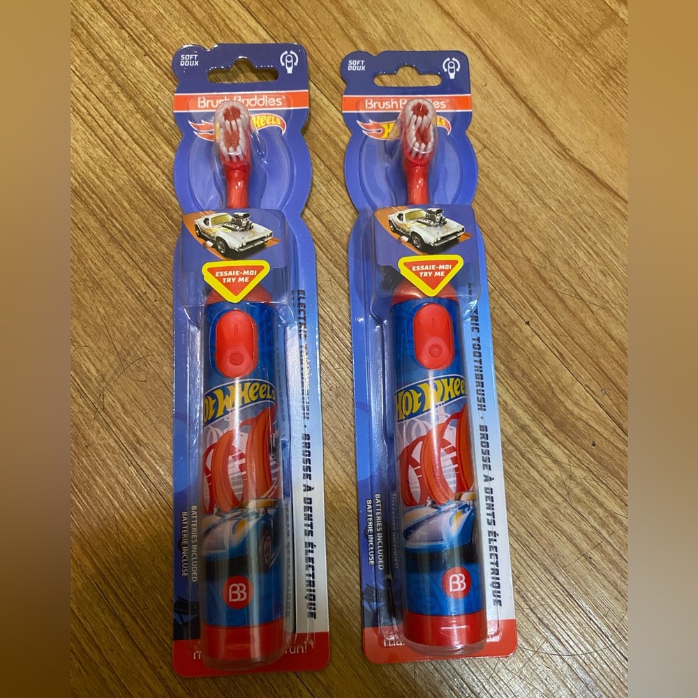 2 Brush Buddies Hot Wheels Batteries Included Electric Toothbrush Kids